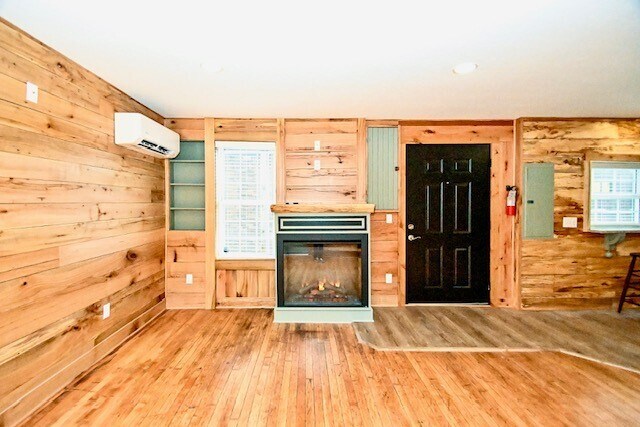 gran salón con chimenea - 172 Diamond Ct SE