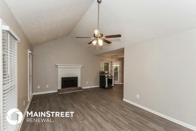 Foto del edificio - 3689 Winding Trail Dr