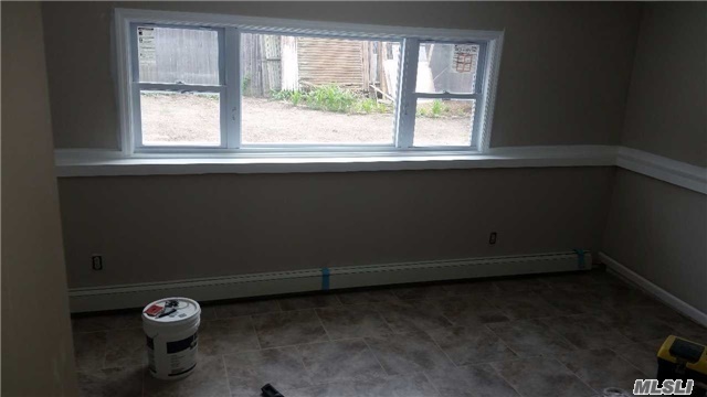 Building Photo - 157 Forest Ave