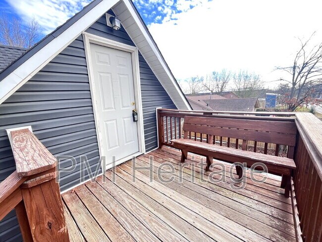 Foto del edificio - 122 W Pine St