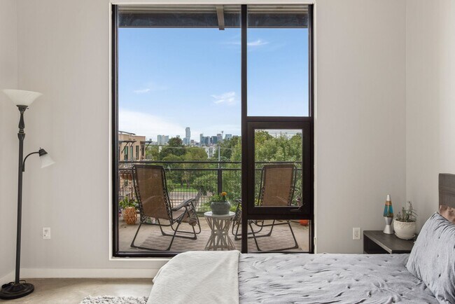 Foto del edificio - 2525 S Lamar Blvd