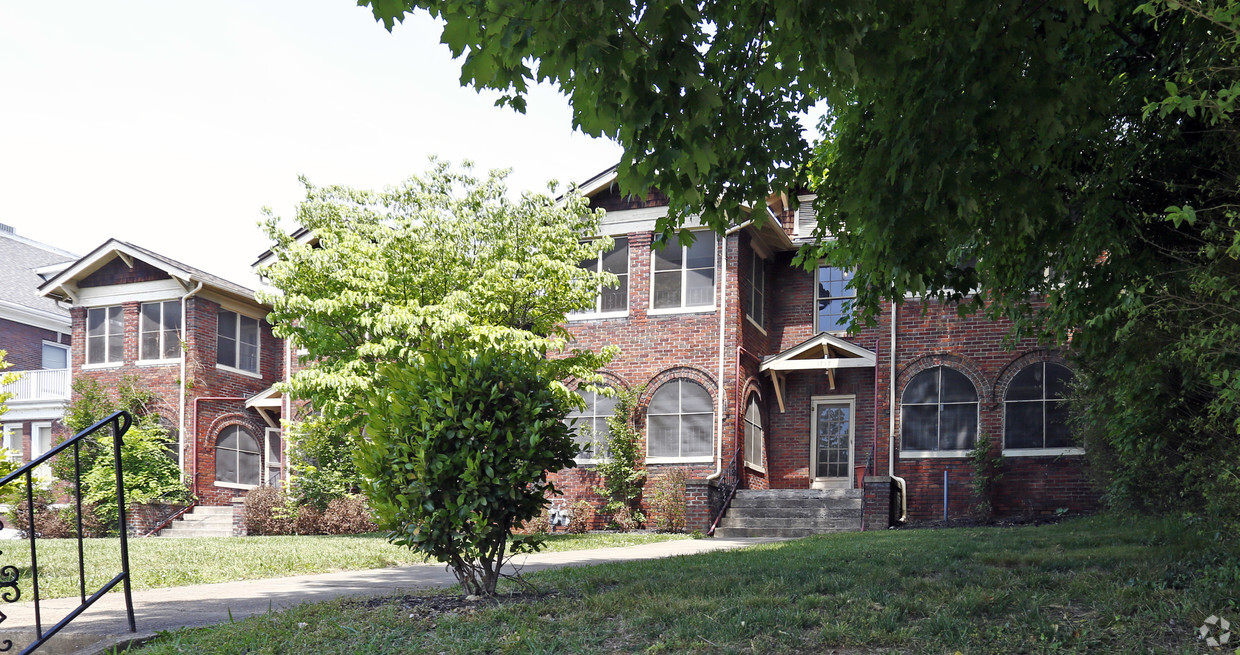 Building Photo - Clinch Ave Apartments