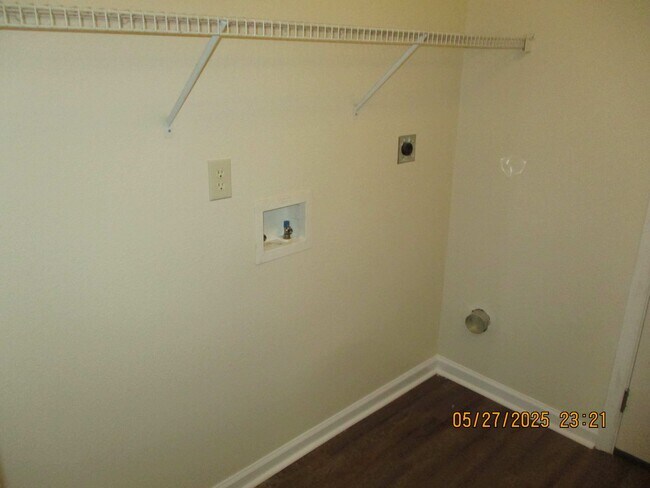 Foto del edificio - 2907 Harvest Ln