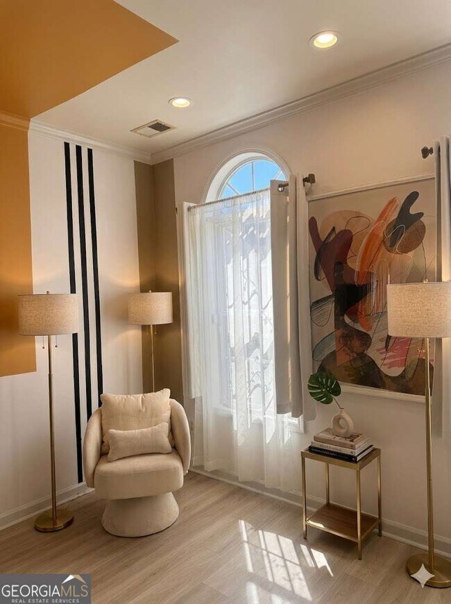 Foto del edificio - 3701 Landau Ln SW