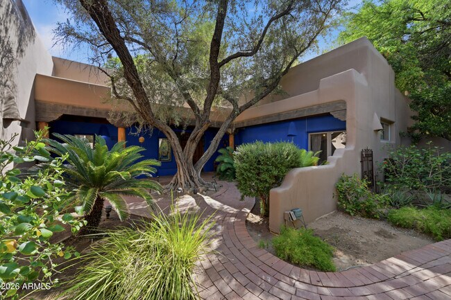 Foto del edificio - 6112 E Mockingbird Ln