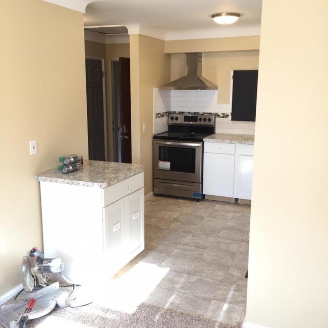 Building Photo - 2659 Whiteway