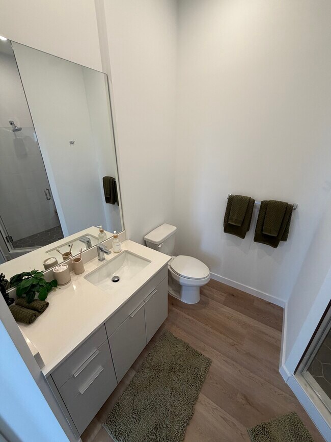 Foto del edificio - 2138 Taylor St