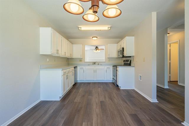 Foto del edificio - 2507 Meadowview Dr