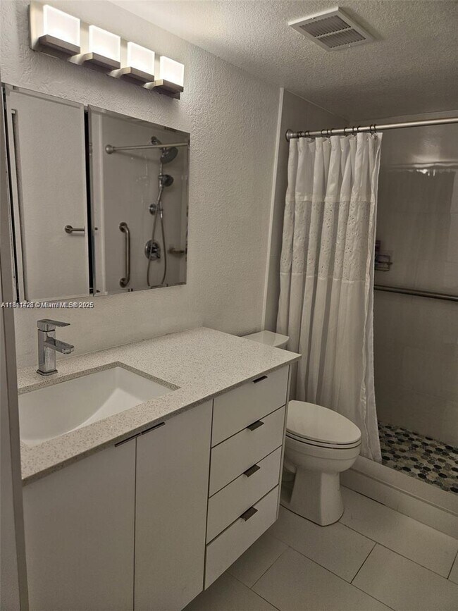 Foto del edificio - 12510 Vista Isles Dr