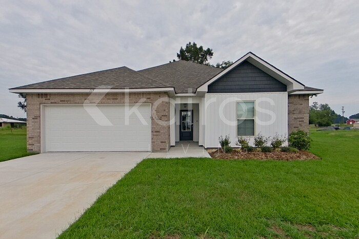 Primary Photo - 119 Carencro St