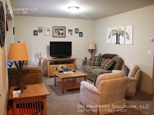 Building Photo - 2 Bedroom Townhome in Elizabethtown!