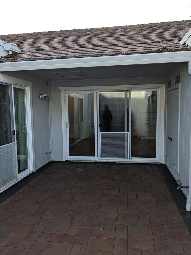 Foto del edificio - Sunnyvale - Beautiful update home in Desir...
