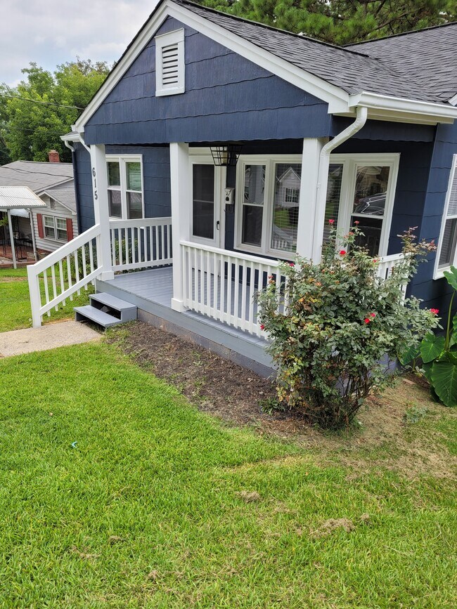 615 Washington St, Cramerton, NC 28032 House Rental in Cramerton, NC