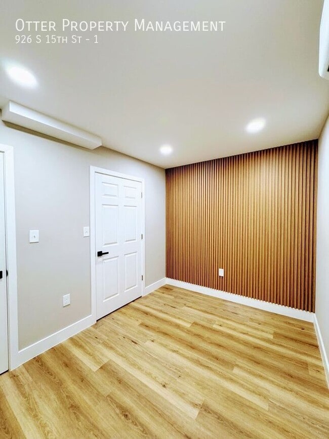 Foto del edificio - 926 S 15th St