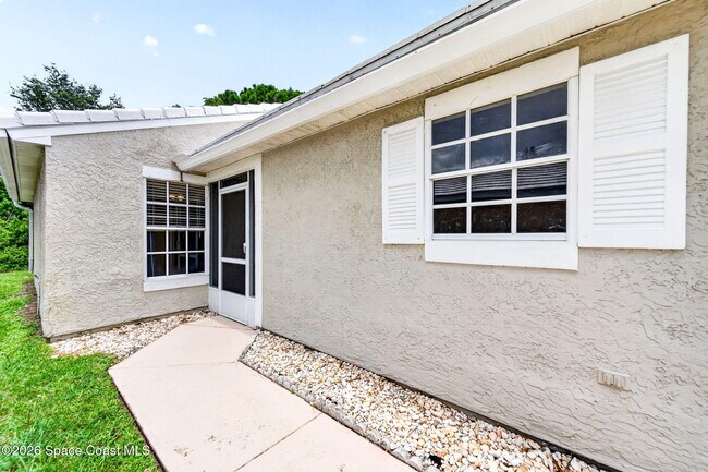 Foto del edificio - 1923 Sugarberry Ct NE