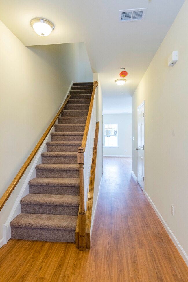 Foto del edificio - 2085 Arey Ln