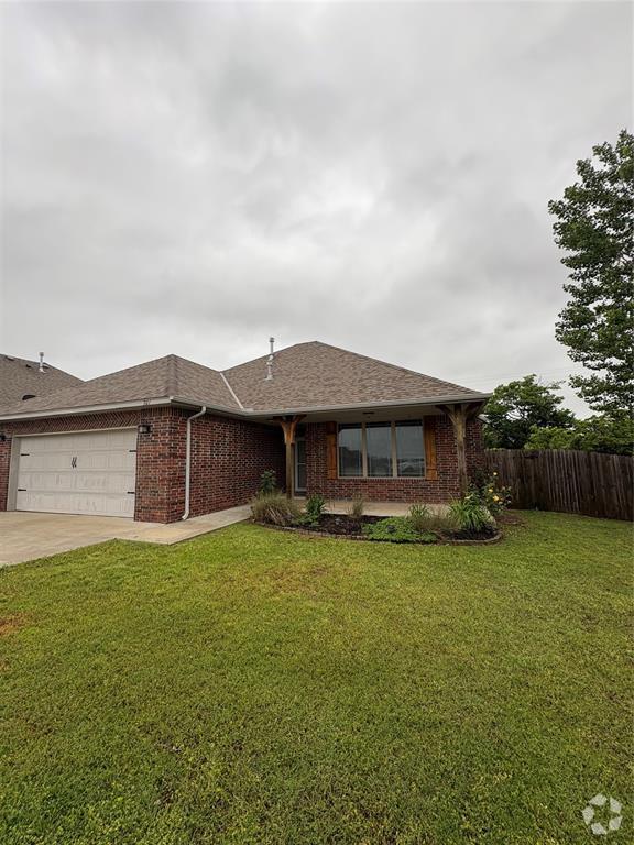 Building Photo - 301 Timber Ln