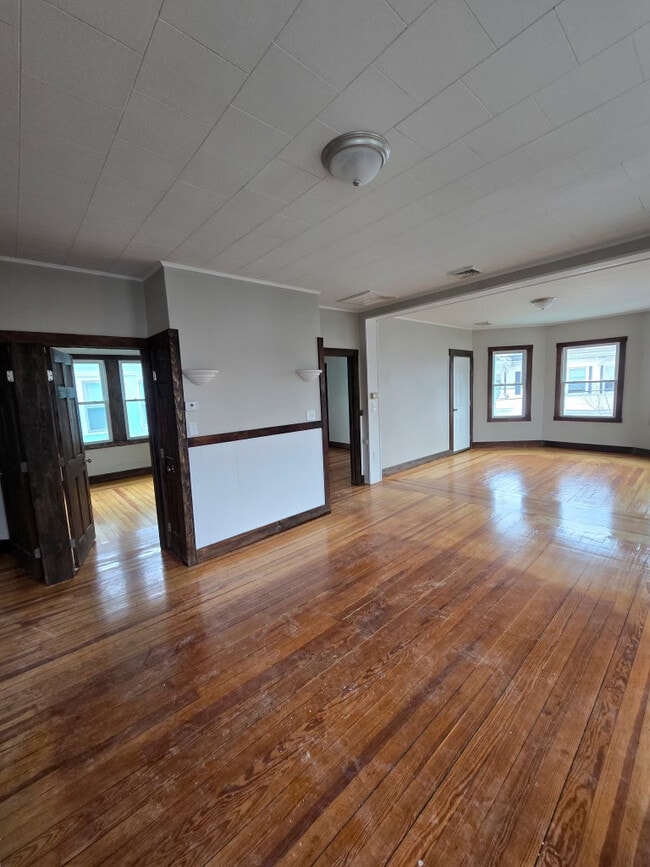 Foto del edificio - 219 Whitman St
