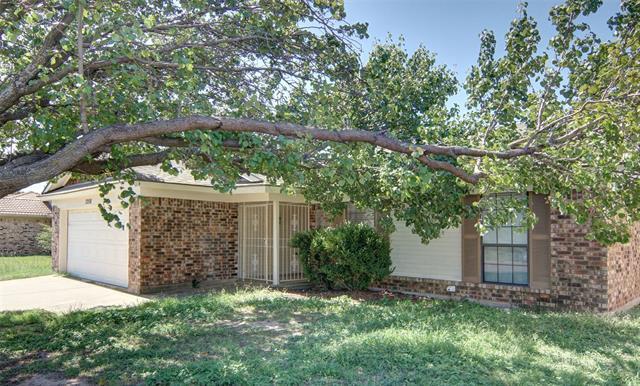 Foto del edificio - 7208 Ridge Rd W