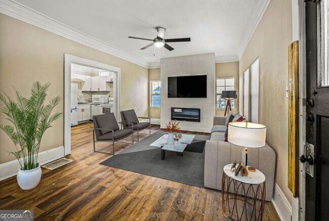 Foto del edificio - 684 S Elizabeth Pl NW