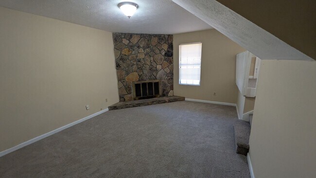 Foto del edificio - Charming 3 Bedroom, 2 Bath Home in Stone Mountain