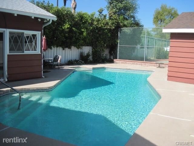 Building Photo - 3 br, 2 bath House - 23541 Collins St