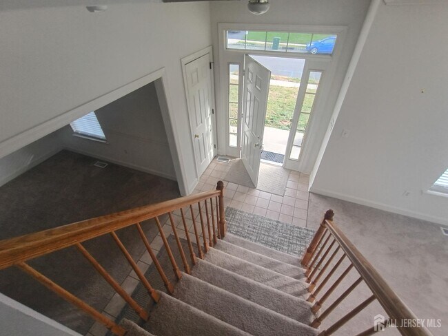 Building Photo - 43 Brent Dr