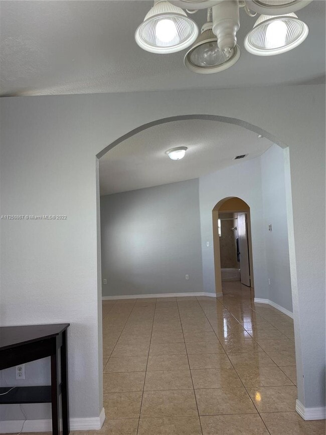Building Photo - 13243 SW 252nd Ln