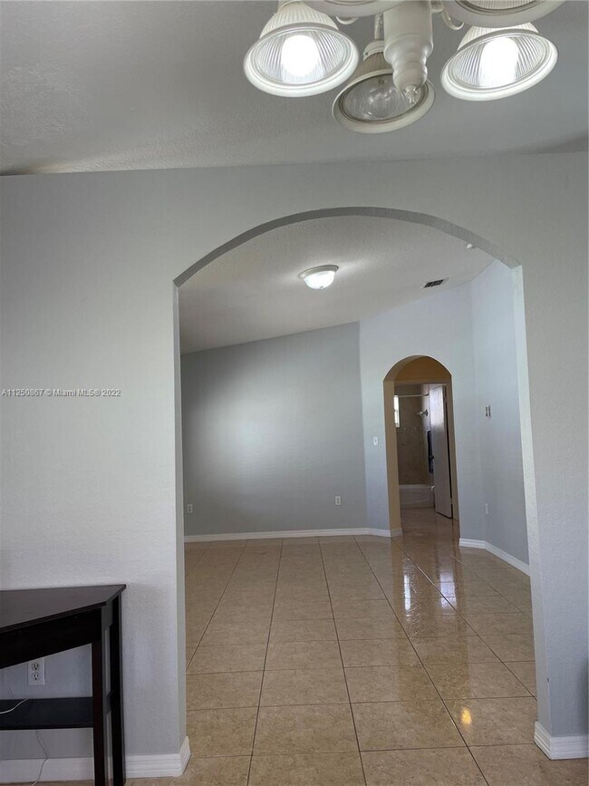 Foto del edificio - 13243 SW 252nd Ln