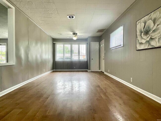 Foto del edificio - 110 N Tyrone Dr