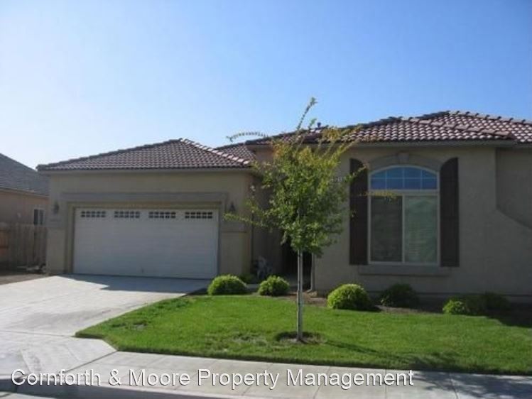 Primary Photo - 4 br, 2 bath House - 2276 S Ezie