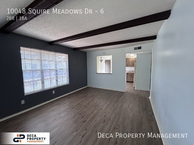 Foto del edificio - 10048 Squire Meadows Dr