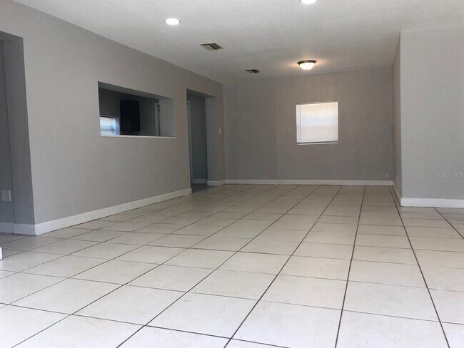 Foto del edificio - 4062 10th Ave N