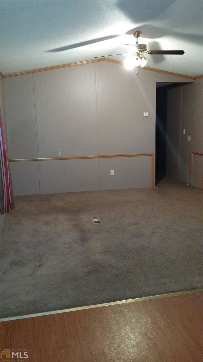 Foto del edificio - 2253 Bellew Dr