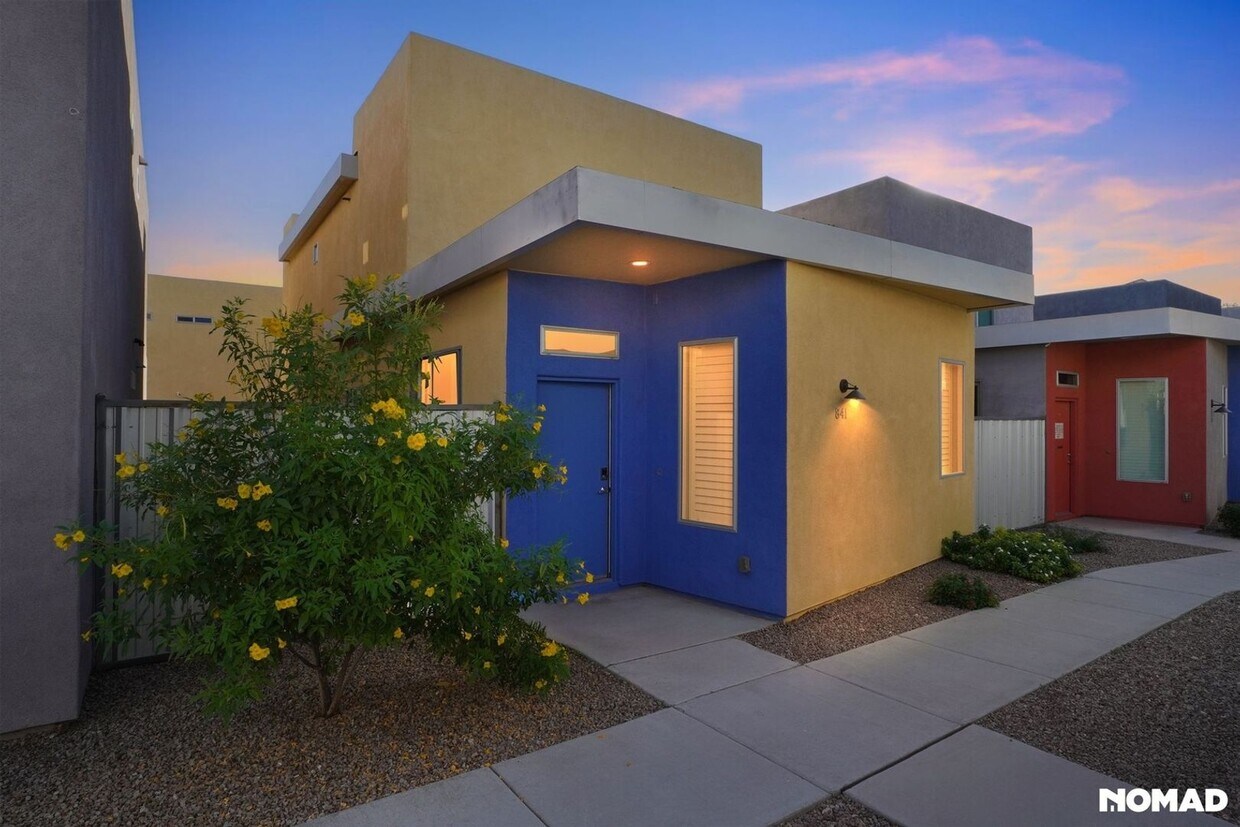 Foto principal - 841 E Park Modern Dr