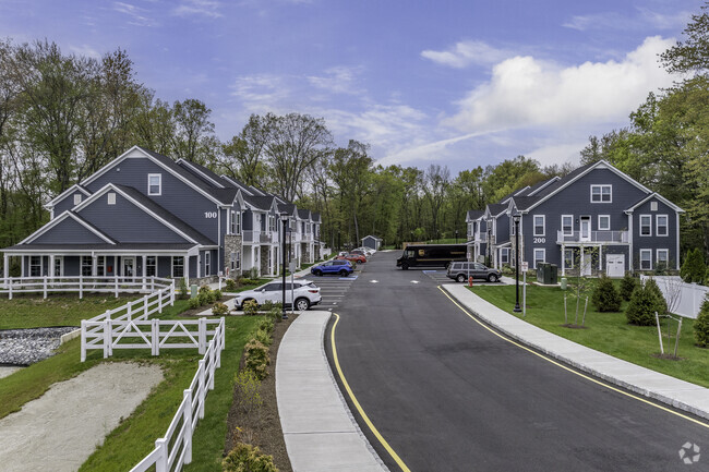Building Photo - Cornerstone at Montvale