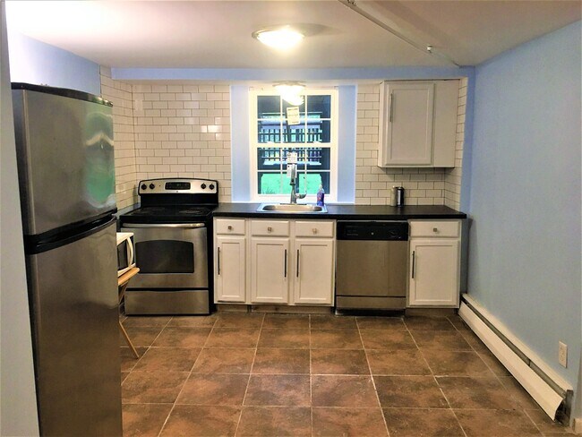 Kitchen - 25 Frame Ave