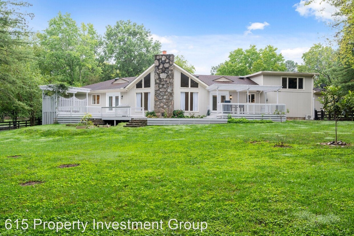 3 br, 2.5 bath House 8232 Frontier Lane House Rental in Brentwood, TN