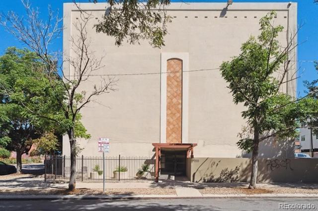 Primary Photo - 1390 Emerson St
