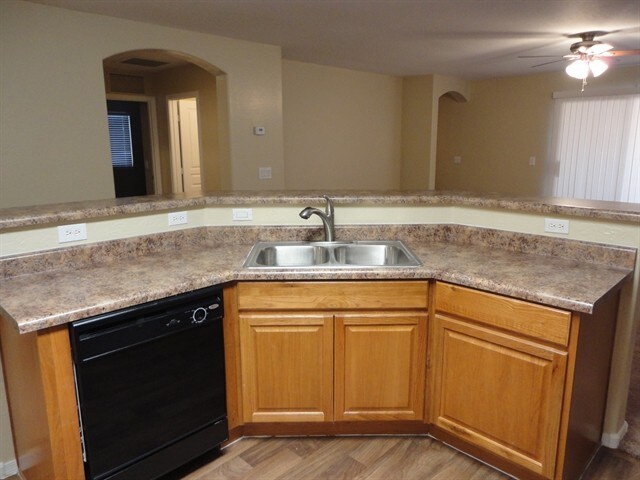 Foto del edificio - 11210 W Rio Vista Ln