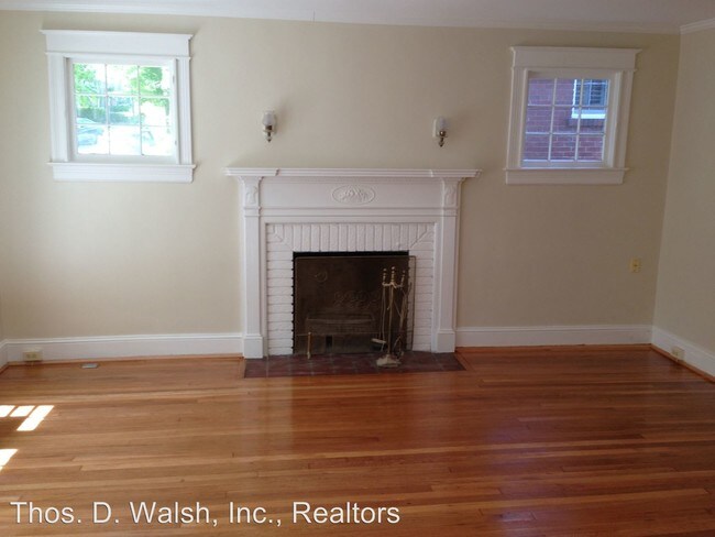 Foto del edificio - 2933 Ordway St NW