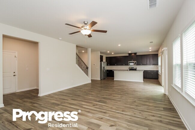 Foto del edificio - 24 Oak Creek Dr