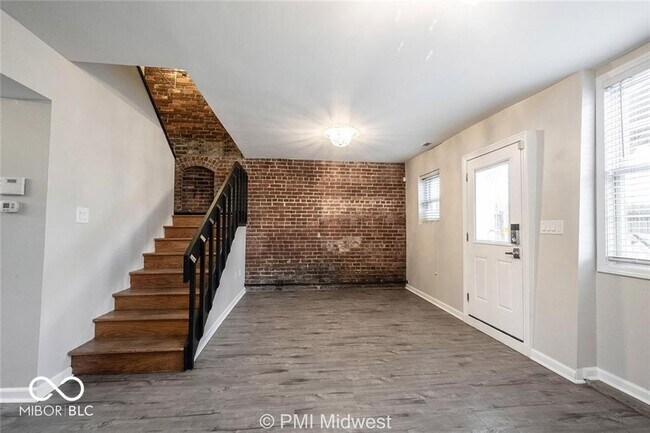 Building Photo - 874 Virginia Ave