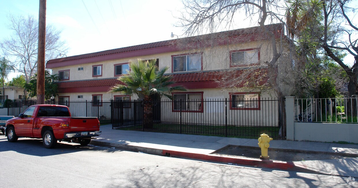 Foto del edificio - 11944 Runnymede St