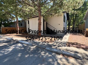 Building Photo - 510 Orchard Ave