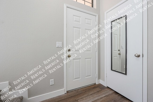 Foto del edificio - 700 E Mesquite Cir