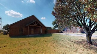 Building Photo - 115 G St
