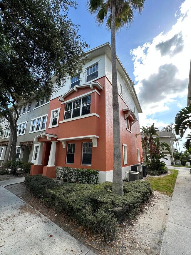 Building Photo - 845 Millbrae Ct