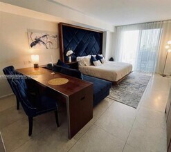 Building Photo - 50 Biscayne Blvd
