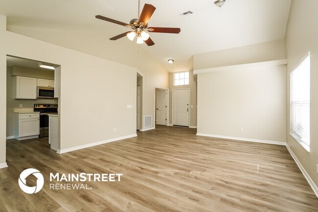 Foto del edificio - 9131 Buttercup Ct